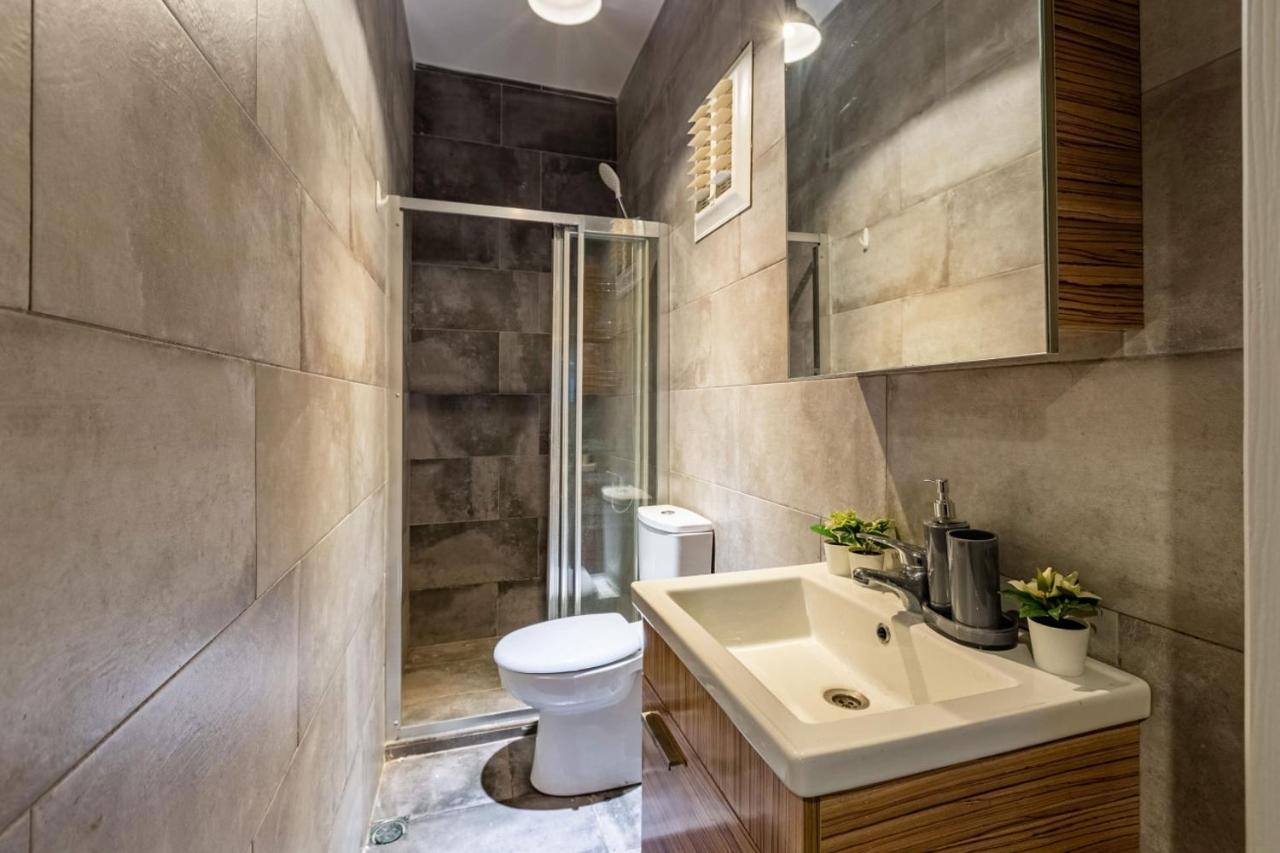 Apartment Charming Flat Near Trendy Attractions In Cihangir Istanbul