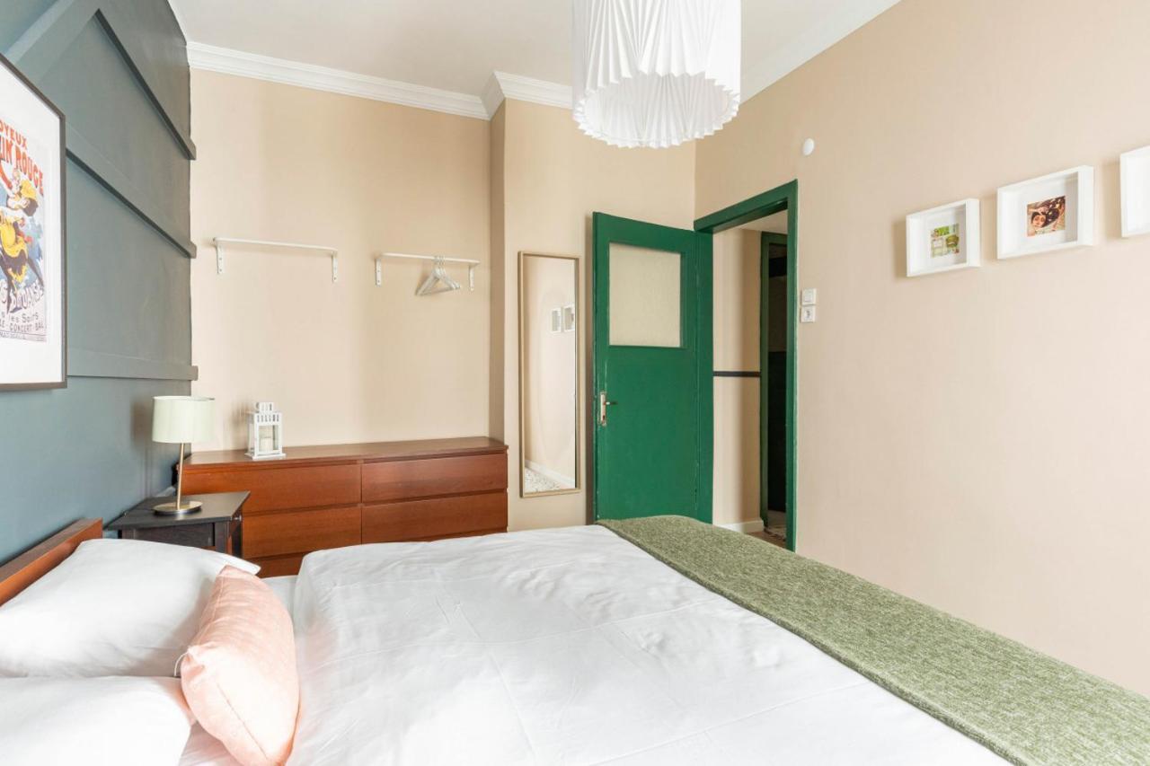 Stylish Flat With Excellent Location In Beyoglu Istanbul