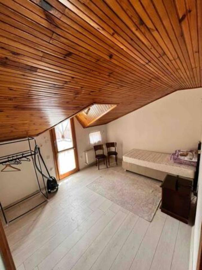 Apartment Kumkum House
