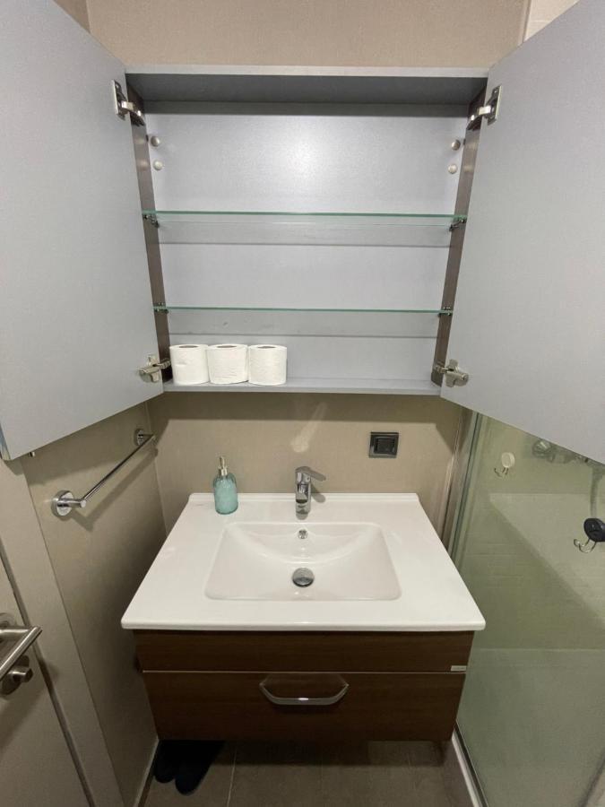 Antasya 1+1 With Pool And High Floor Apartment *