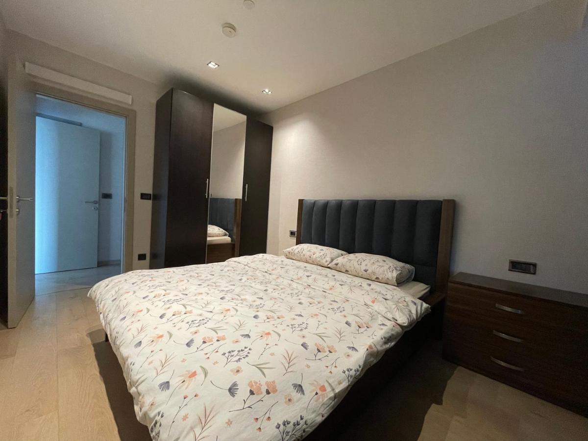 Antasya 1+1 With Pool And High Floor Apartment Istanbul