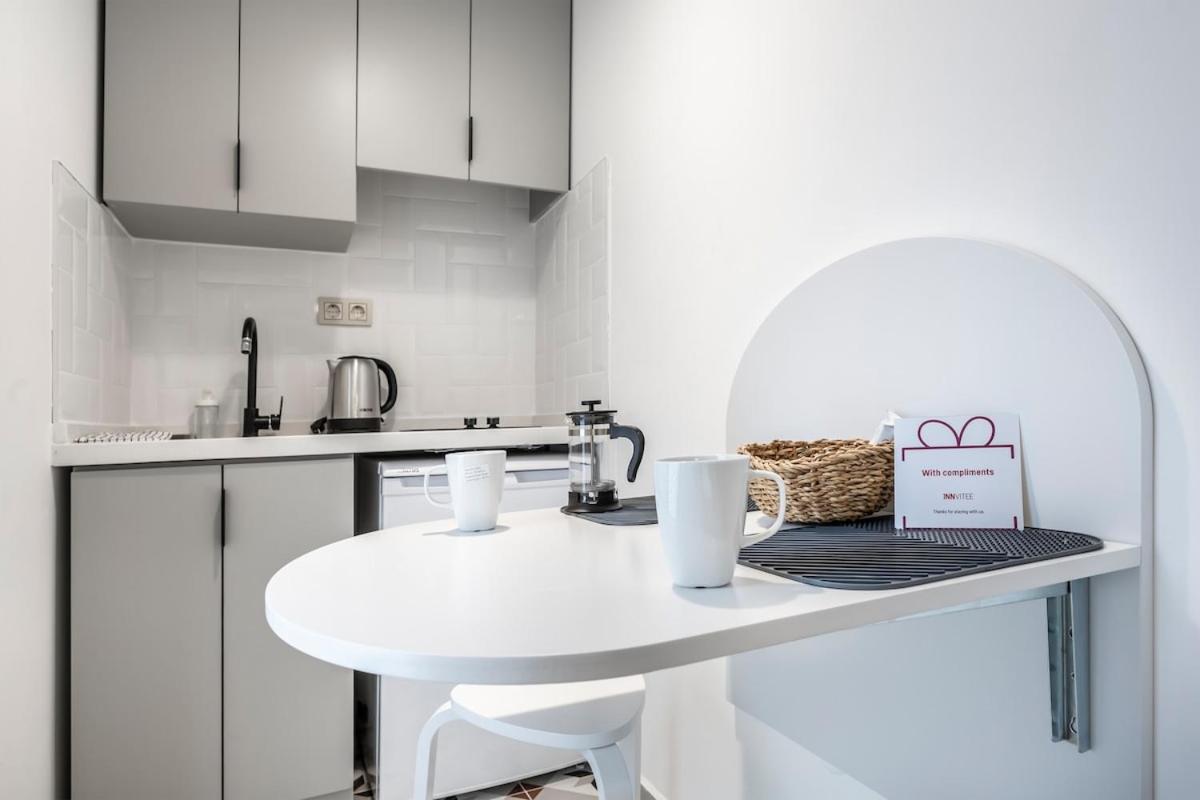 Apartment A Pleasant In The Center Of Cihangir Istanbul