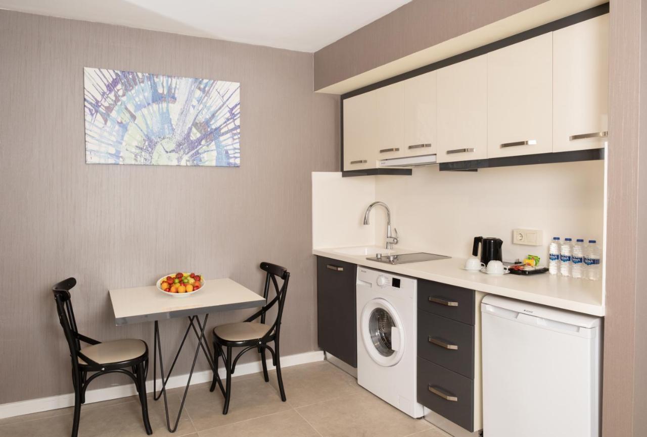 Aparthotel Elm 2*