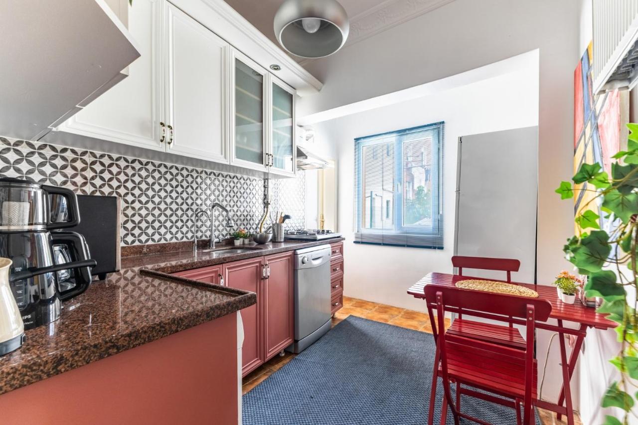 Apartment Unique Flat W Balcony 5 Min To Istiklal Street Istanbul