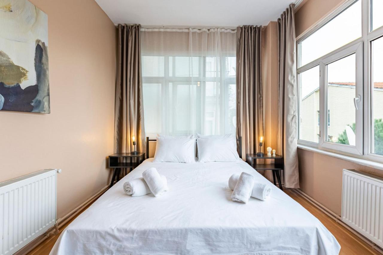 Modern In Fatih Near Historical Landmarks Daire