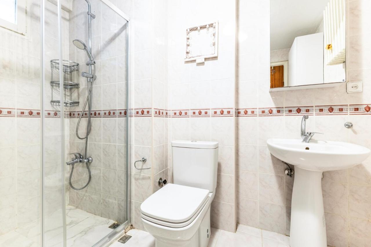 Apartment Flat W Balcony 10 Min To Toy Museum And Marmaray