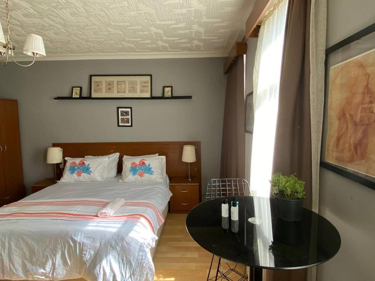 Palyaco Hotel *