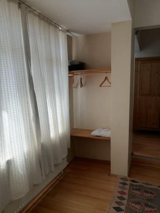 Apartment Bright, Peaceful House In Balat *
