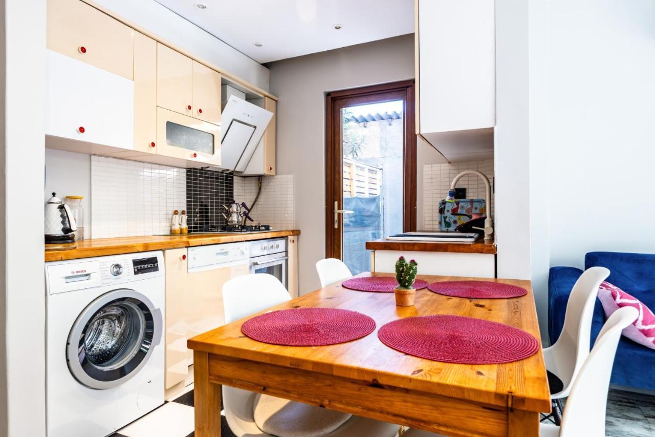 Apartment Flat W Garden 10 Min To Bull Statue In Kadikoy *