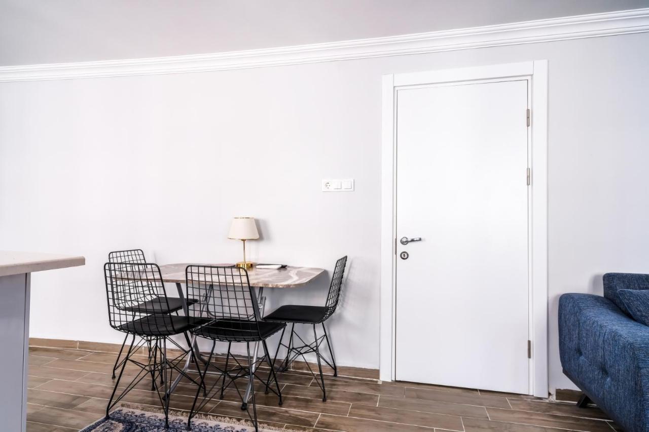 Apartment Flat W Balcony 10 Min To Uskudar Coast *