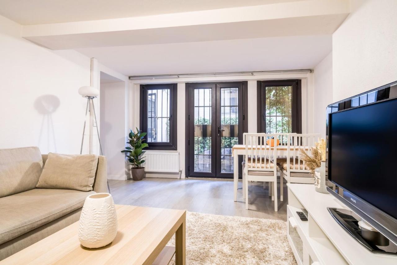 Convenient Flat W Garden 10 Min To Galataport Daire