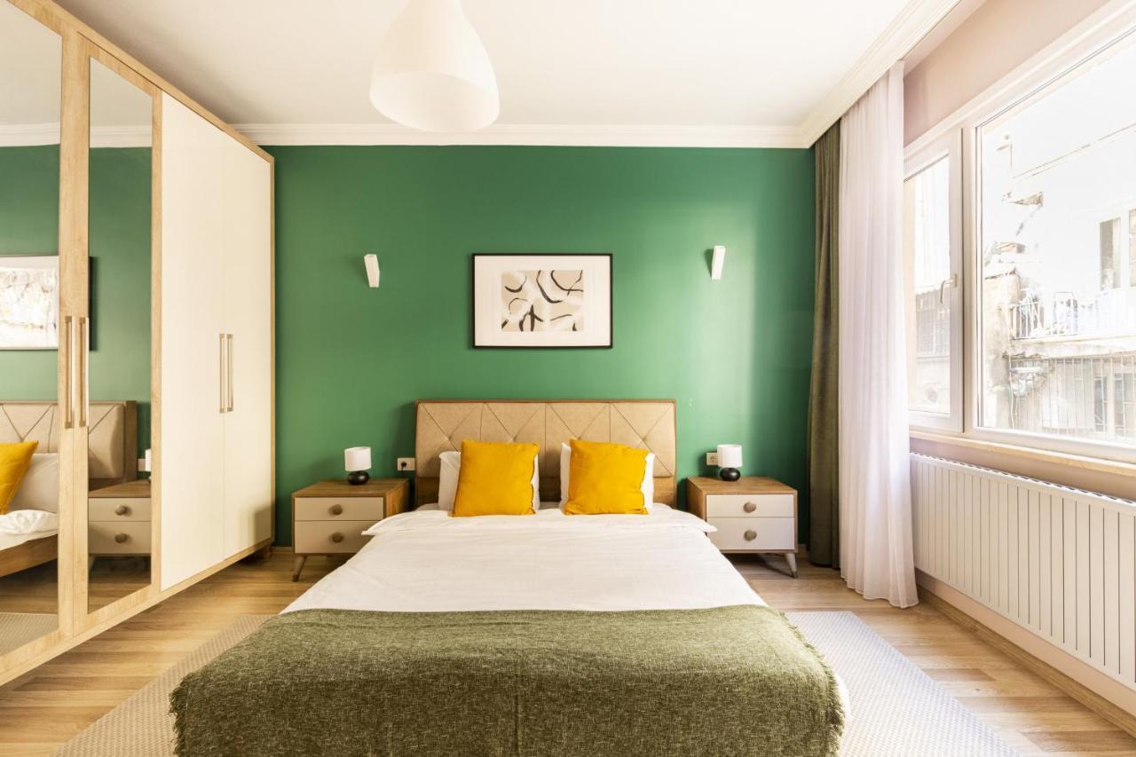 Modern And Central Flat In Nisantasi *
