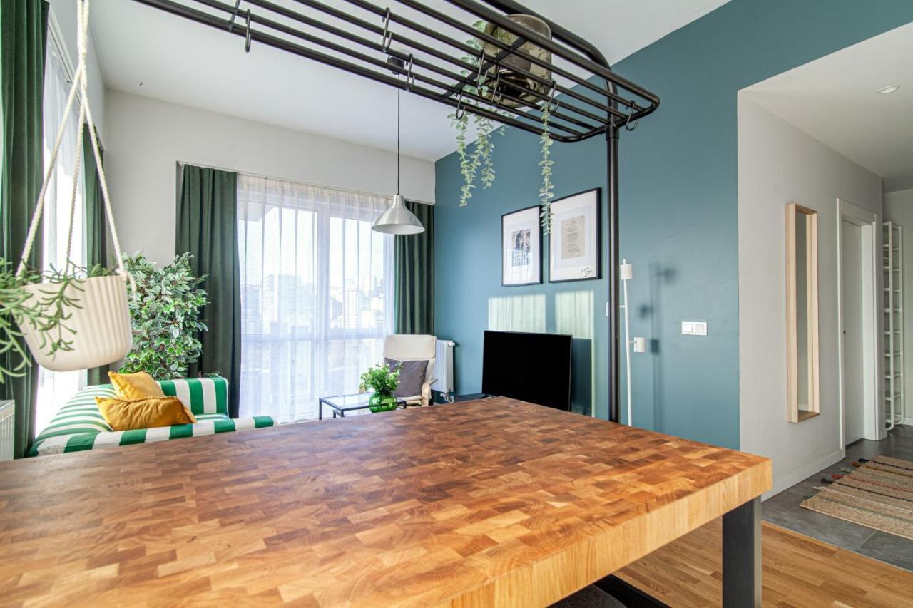 Modern Flat In Istanbul, 10 Min To Airport Metro Apartment Istanbul