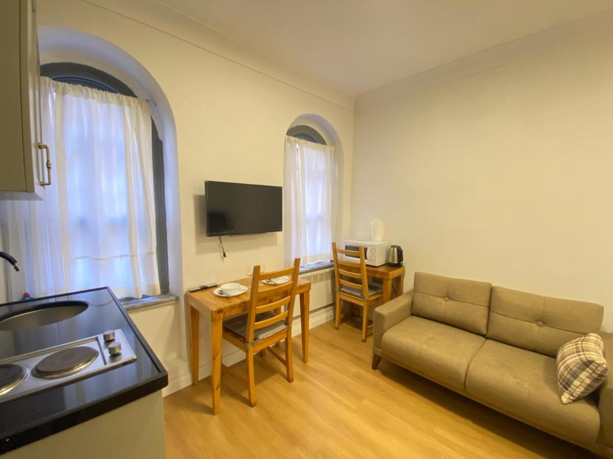 Luxury Flat In Taksim Square *