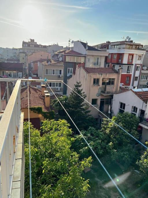 Apartment Spacious 2br Near Taksim
