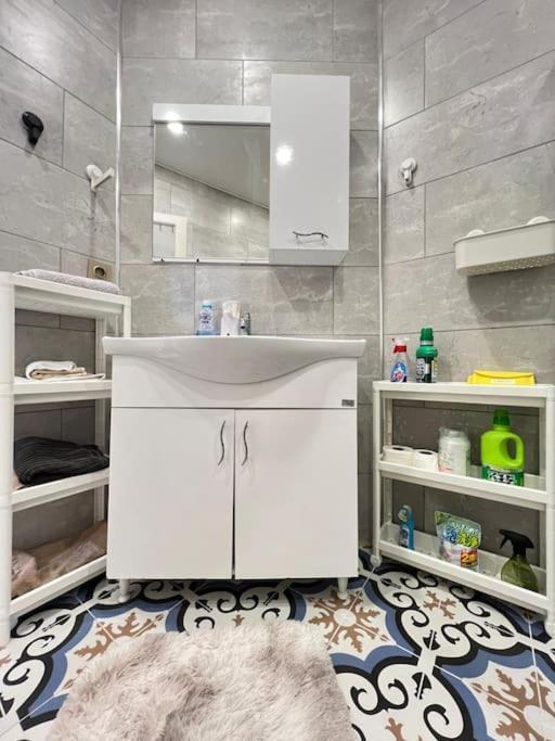 Spacious 2br Near Taksim Istanbul
