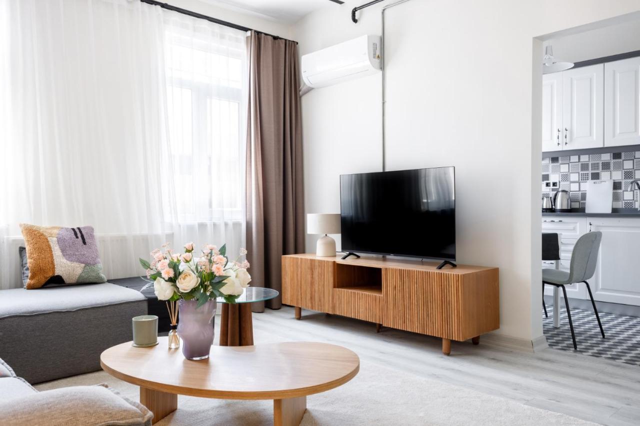 Apartment Chic Flat 5 Min To Galata Tower In Istiklal Ave *