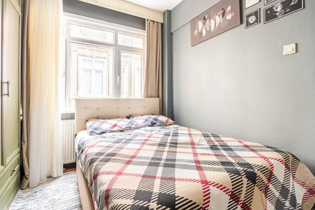 Apartment Pera *