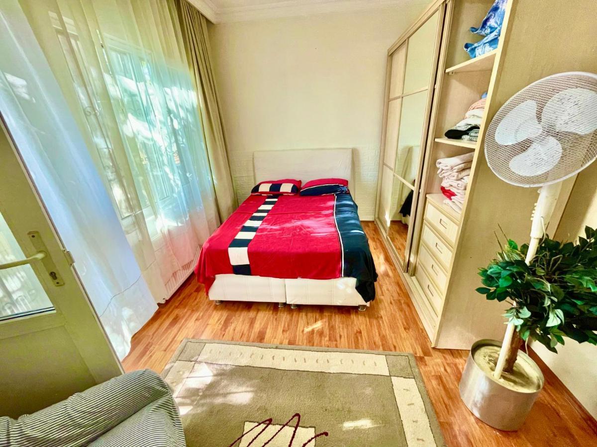 House For Family Apartment *