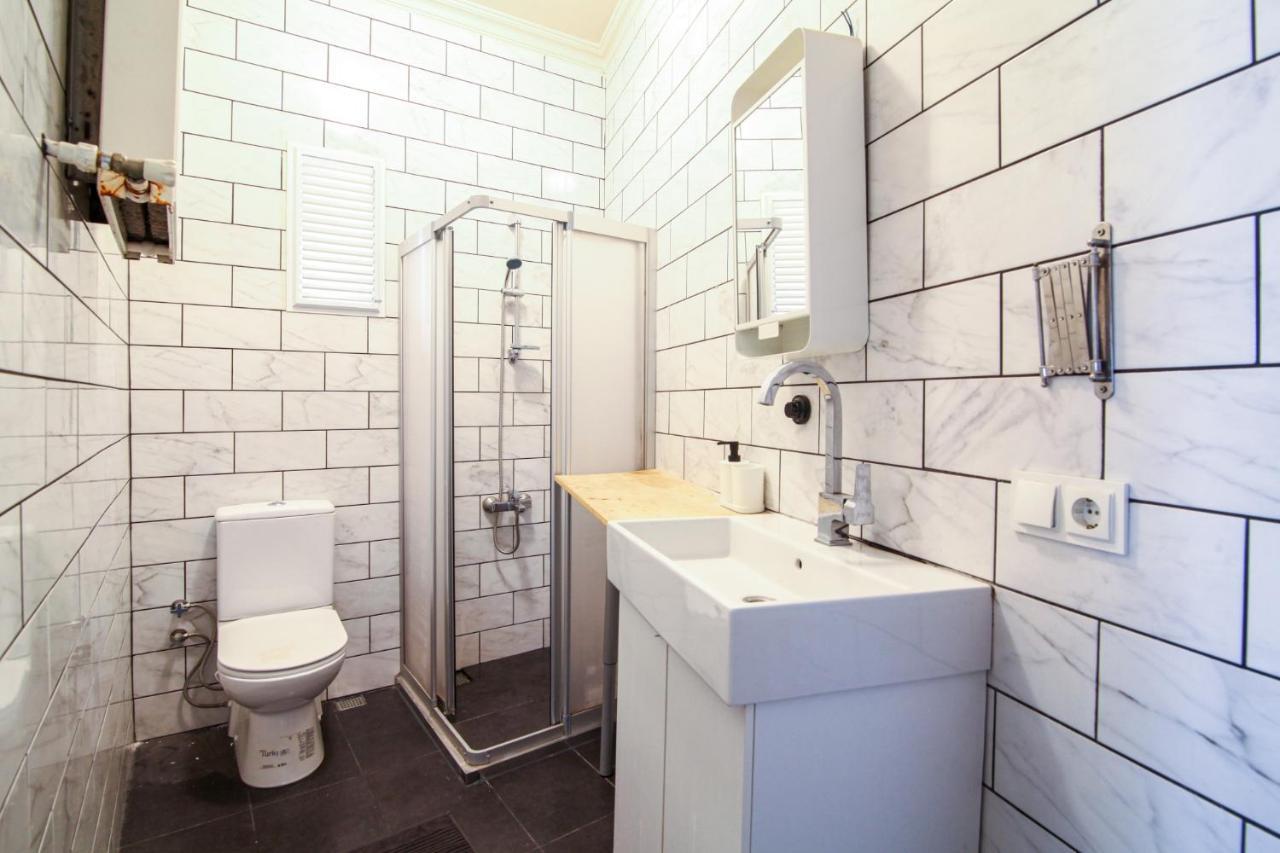 Chic And Cozy Flat Near Istiklal Street In Beyoglu Apartment Istanbul