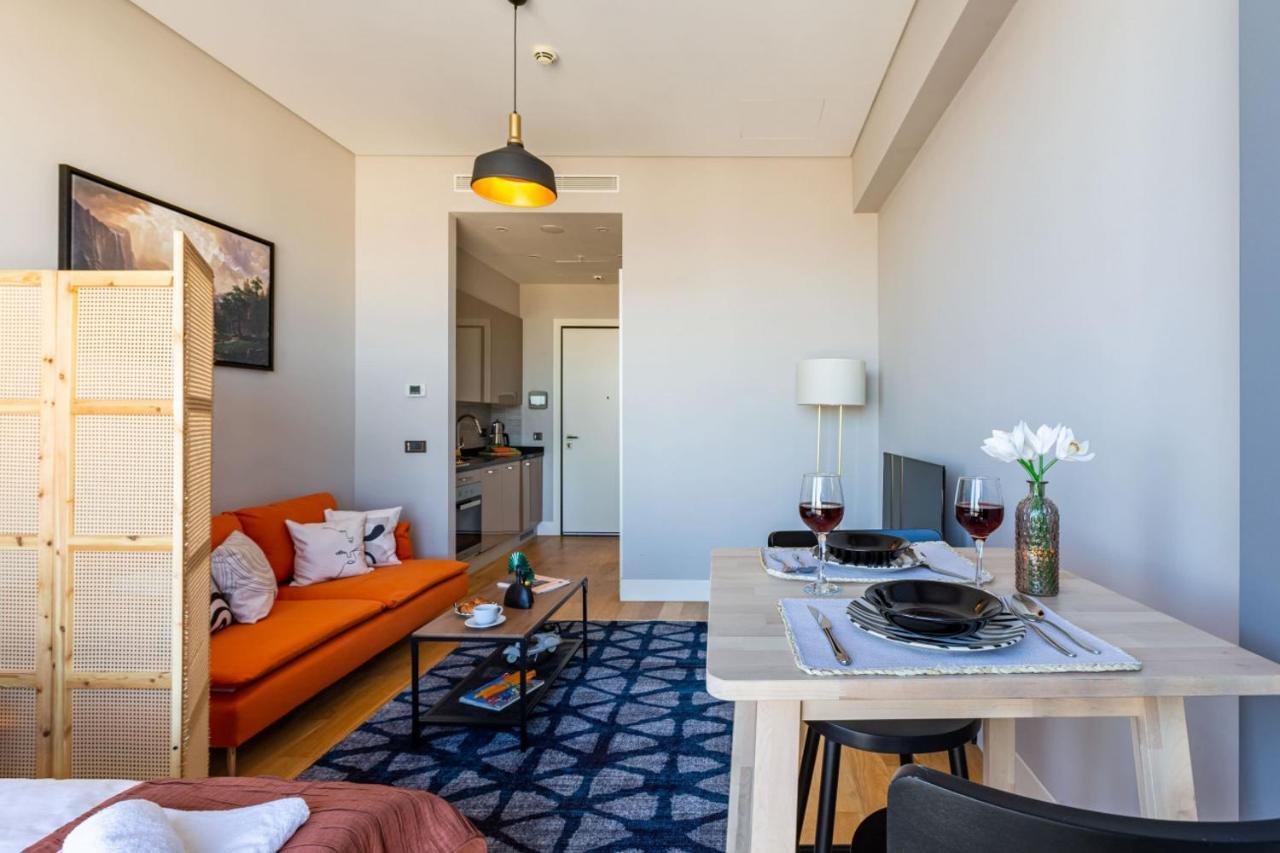 Studio Flat With Panoramic City View In Atasehir Istanbul