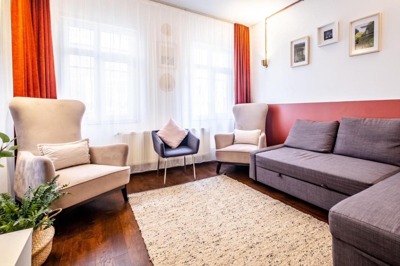 Spectacular And Central Flat In Beyoglu Apartment