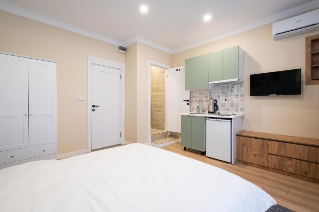 Oracle Metin Apartment