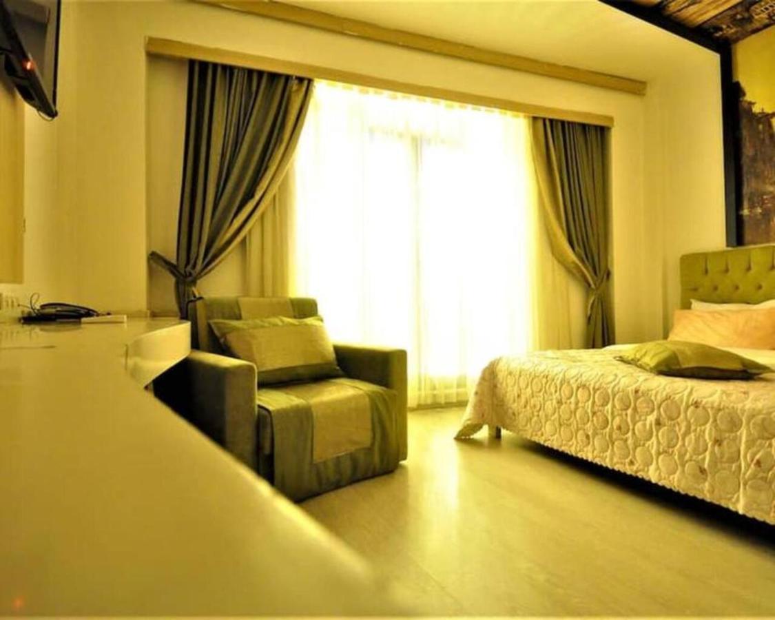 Otel Shadi House 2*