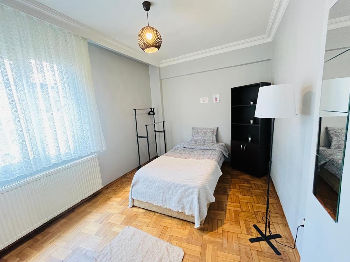 Sisli Trump Air-conditioned *