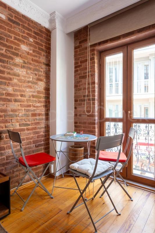 200m To Galataport 2br With Fast Wi-fi