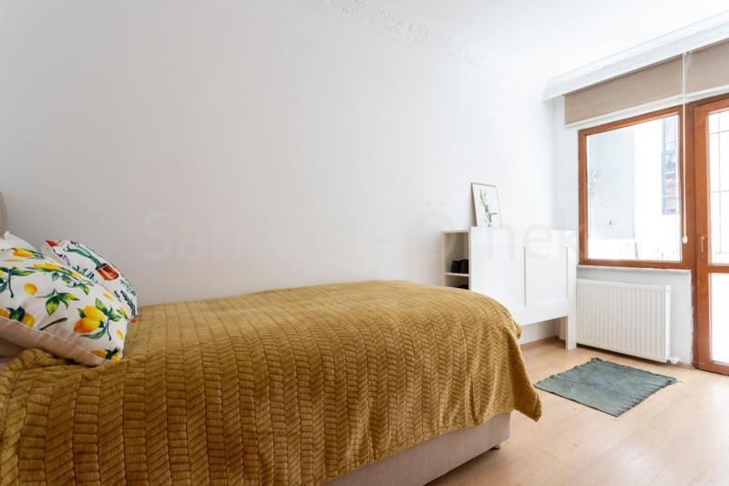 200m To Galataport 2br With Fast Wi-fi *