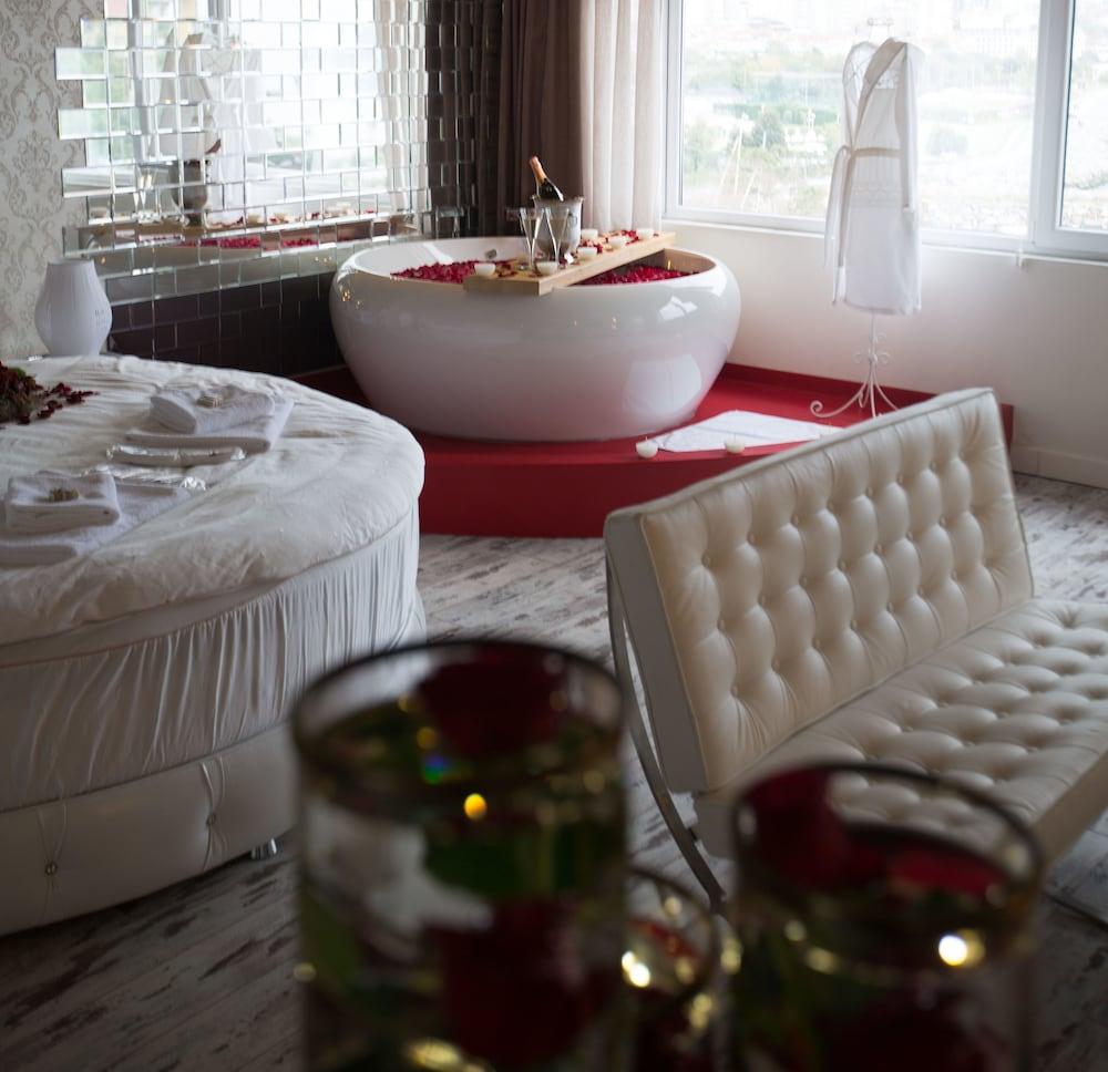 Otel Melek Moda 3*