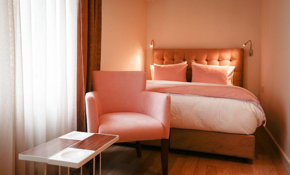 Melek Moda Otel 3*
