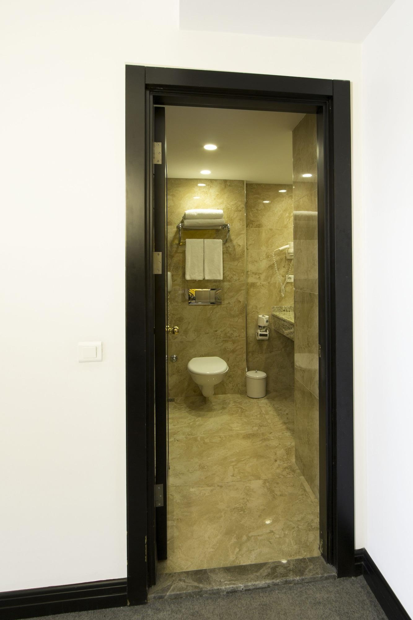 Hotel Avantgarde Urban Taksim 4*
