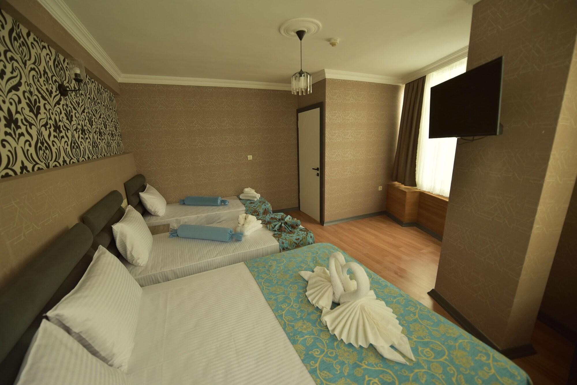 Hotel The Luxx Boutique 3*