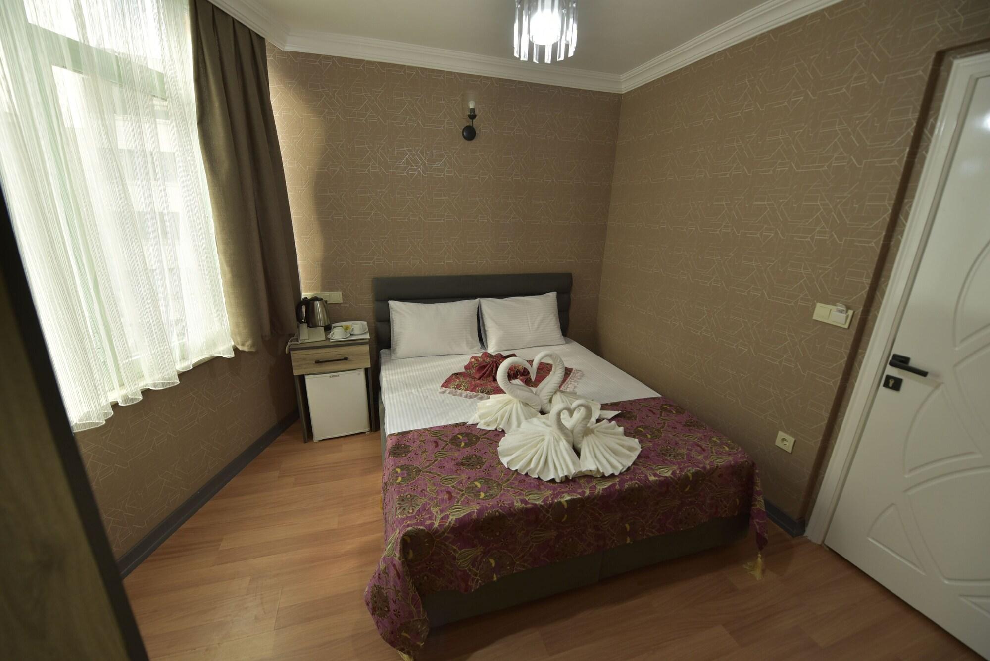 Hotel The Luxx Boutique 3*