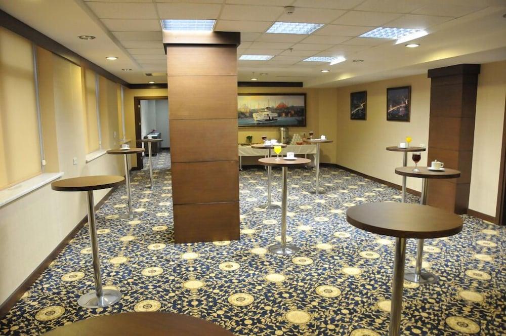Rhiss Maltepe 4* Istambul