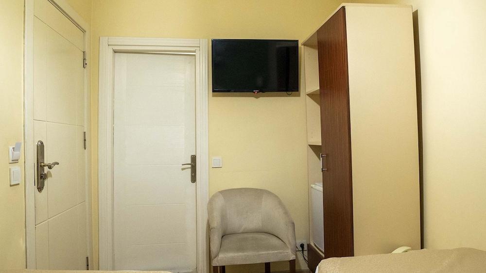 Mara Hotel 3*