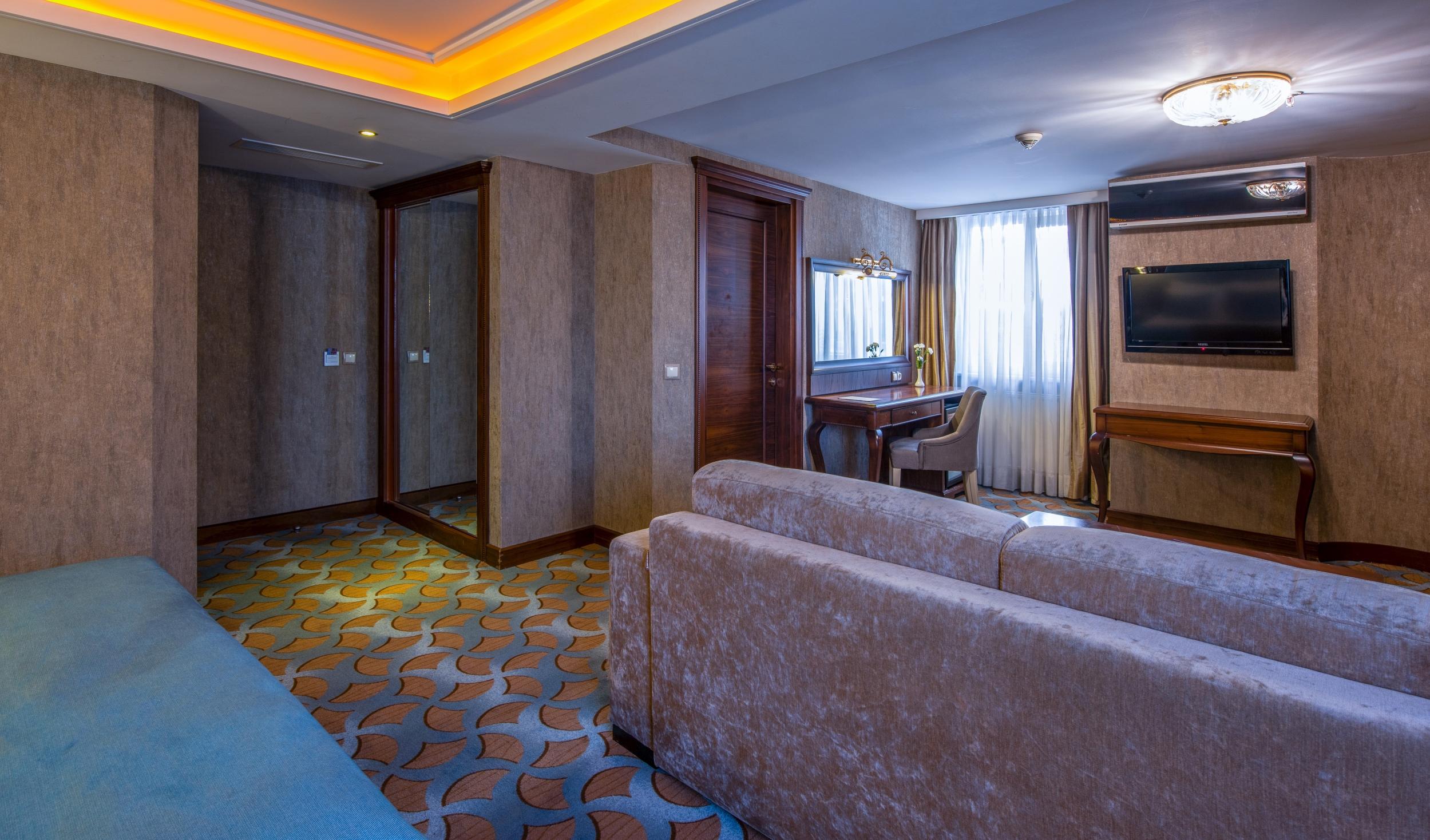 Hotel Amethyst 4*
