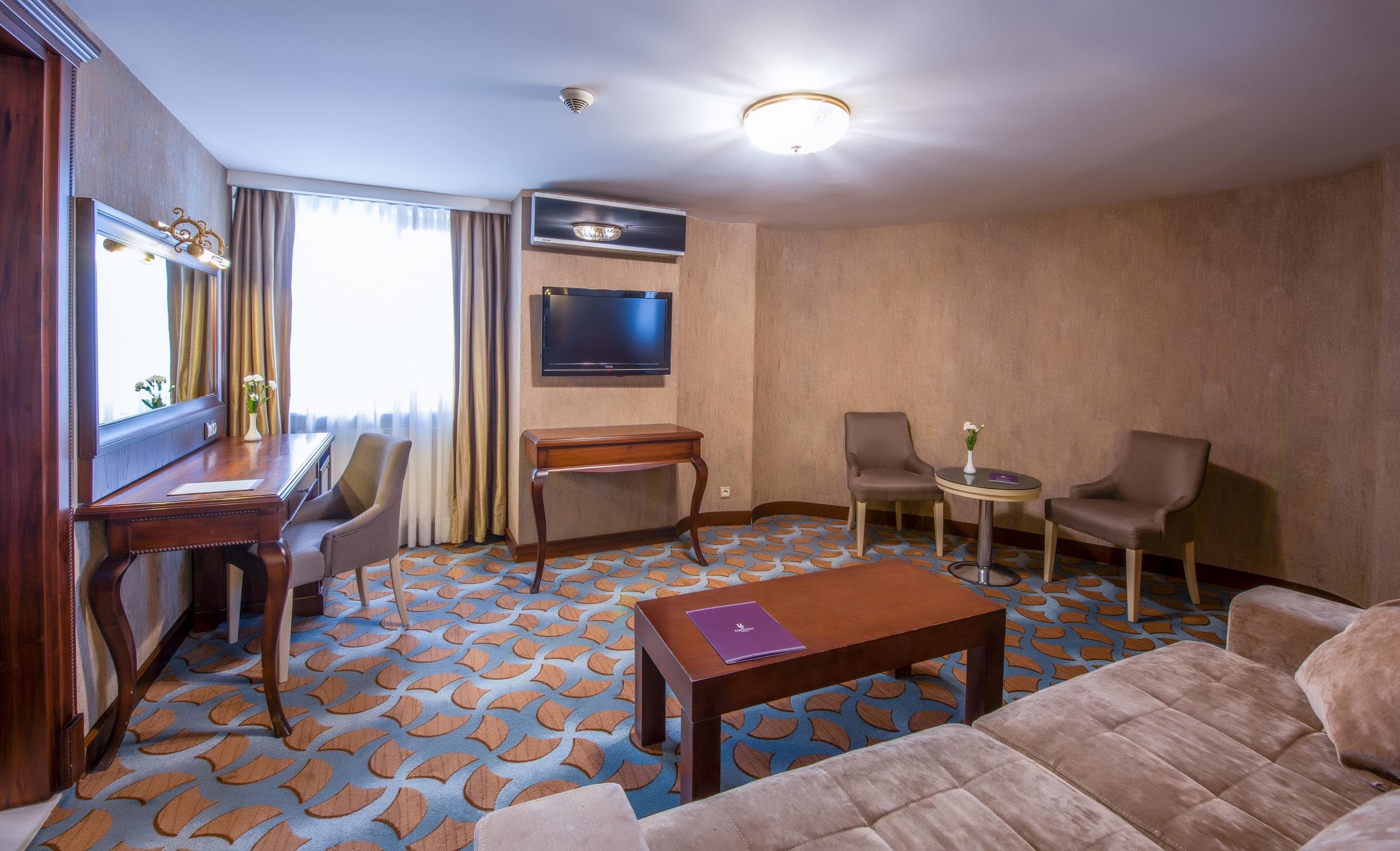 Amethyst Hotel