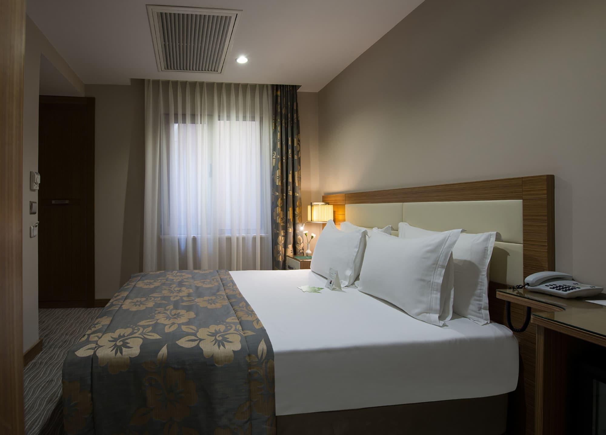Yasmak Comfort Istanbul