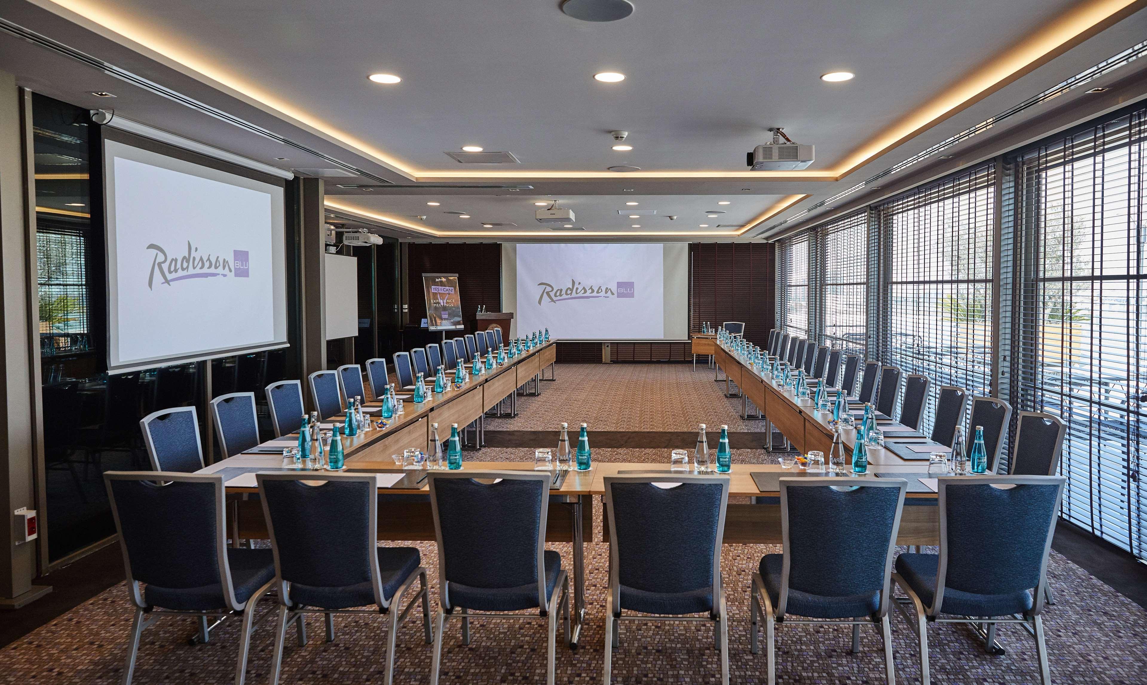 Radisson Blu Hotel, Sisli