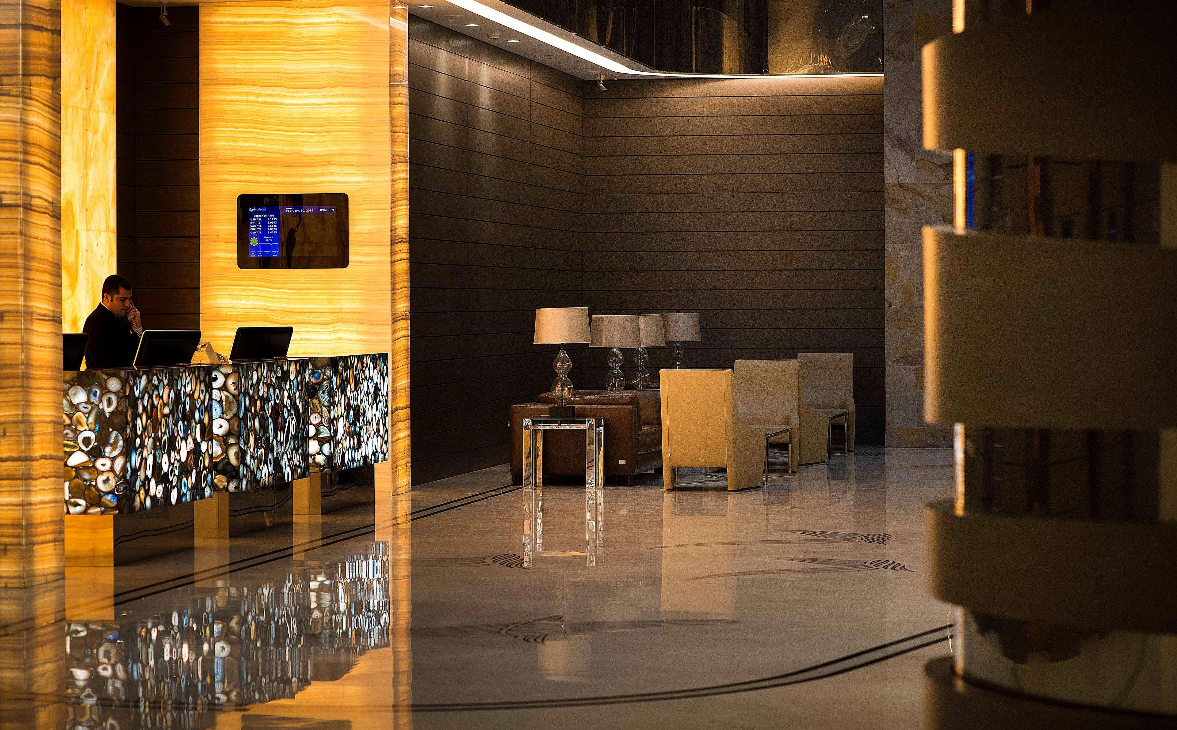 Radisson Blu Hotel, Sisli 5*