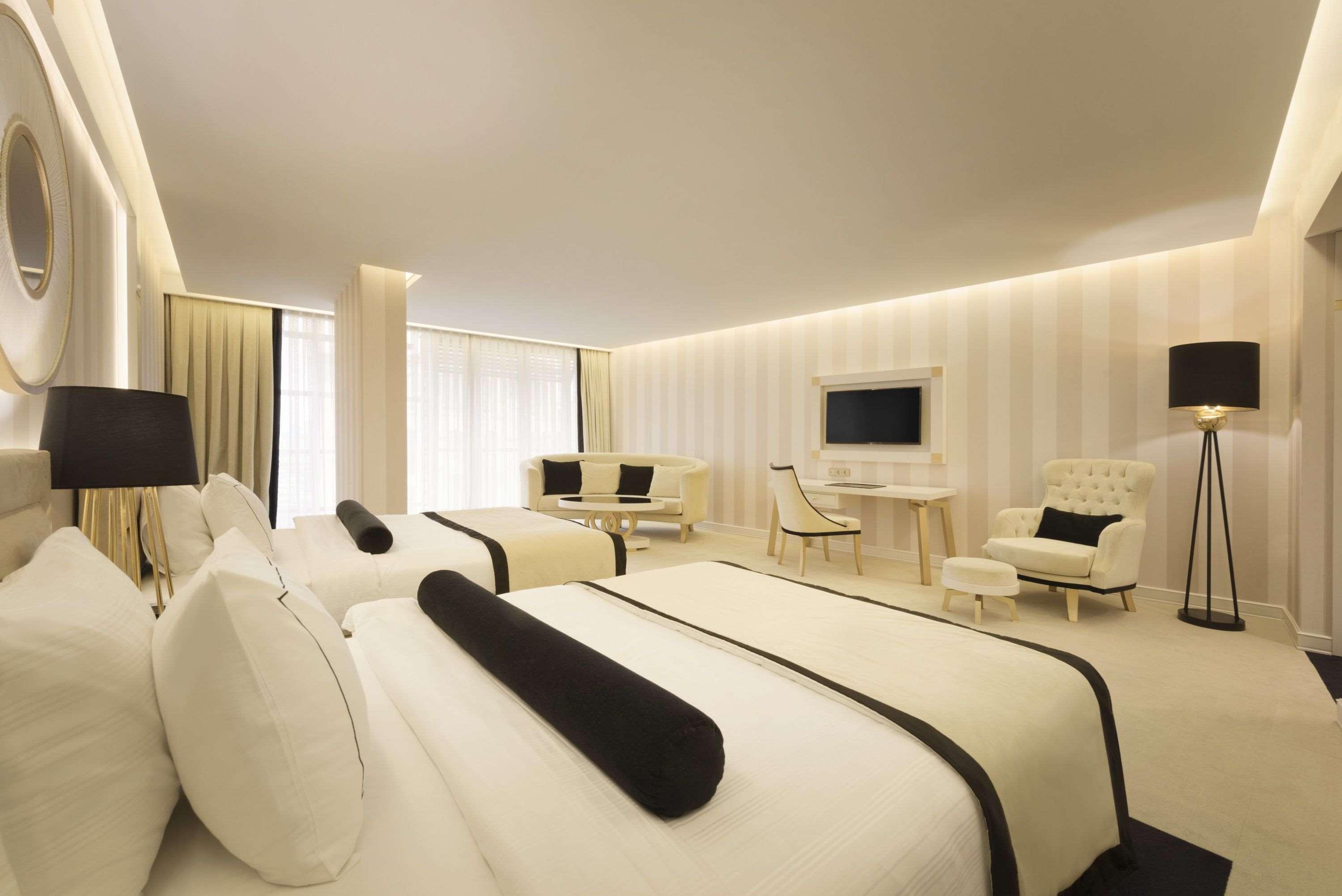 Hotel Ramada & Sisli