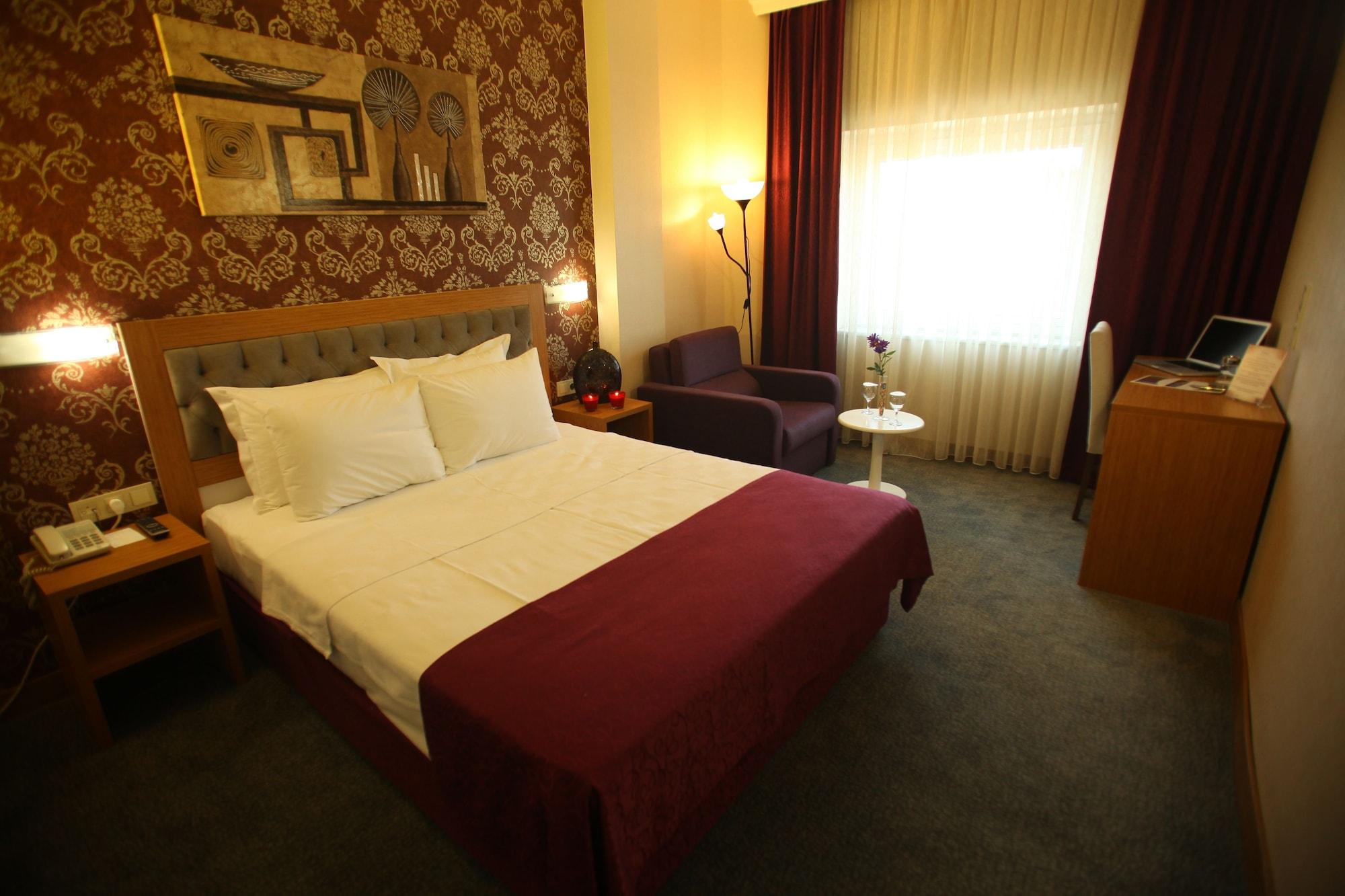 Otel Helikon Business İstanbul