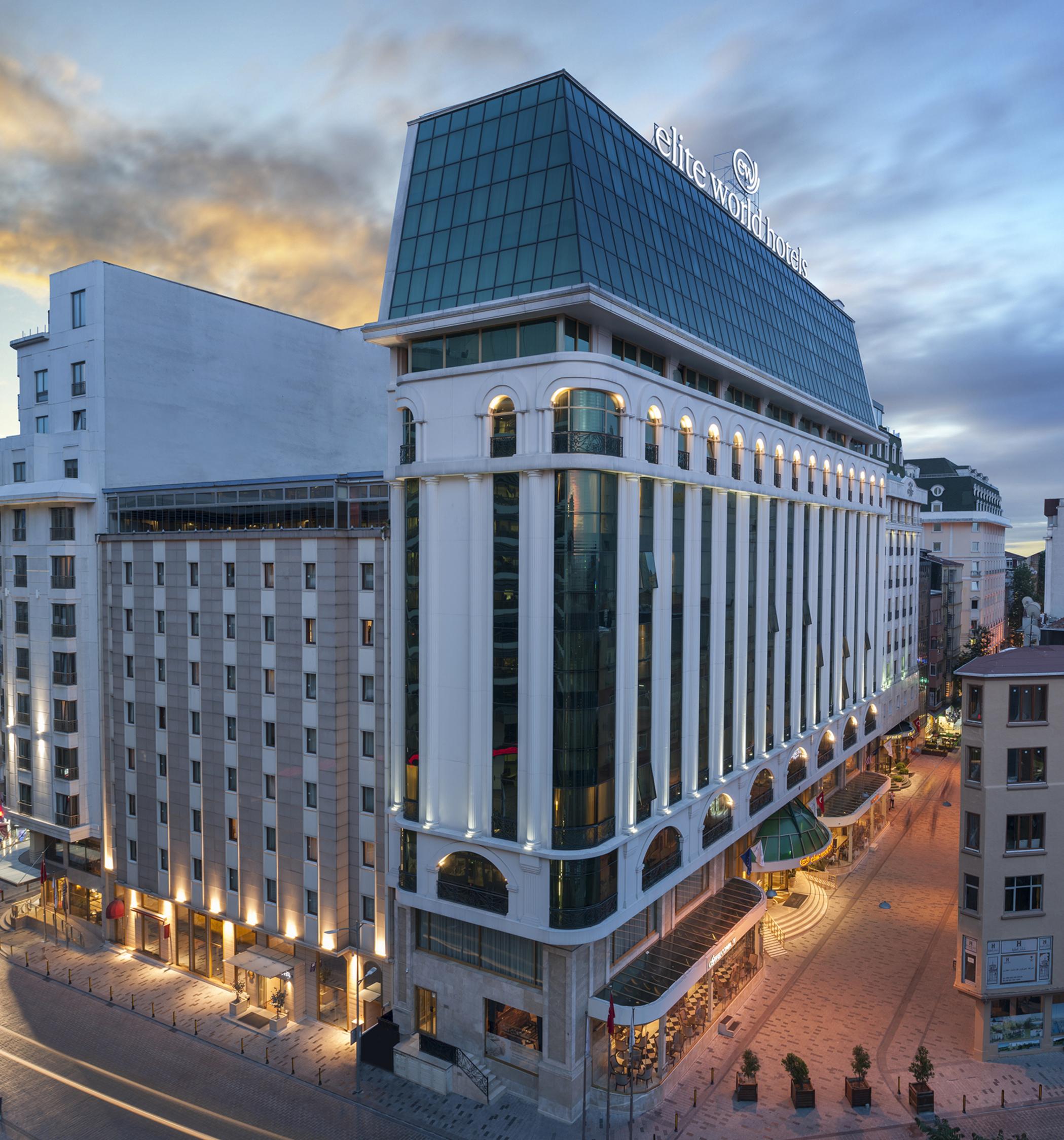Elite World Taksim 5*