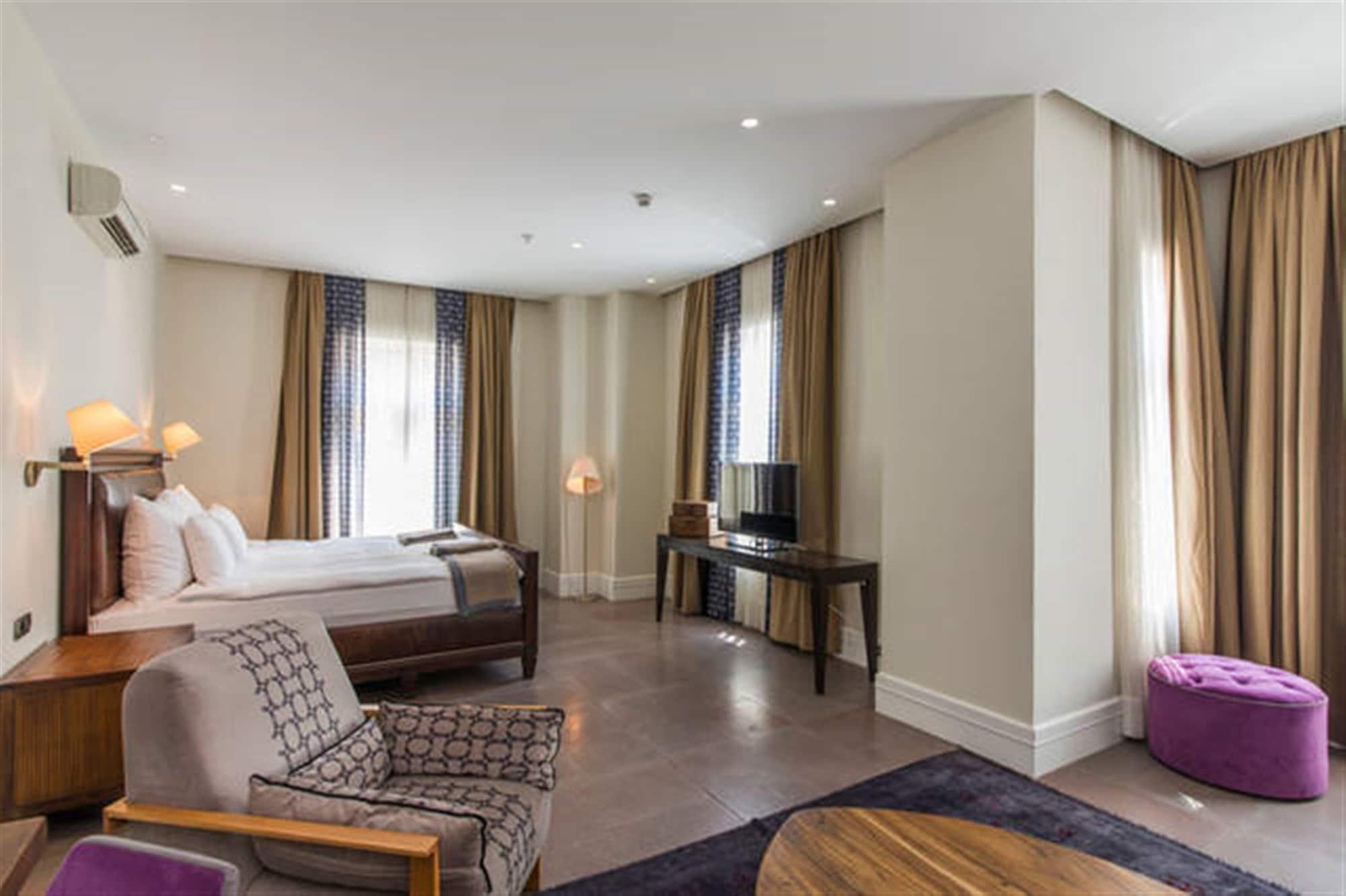 Misafir 8 Hotel