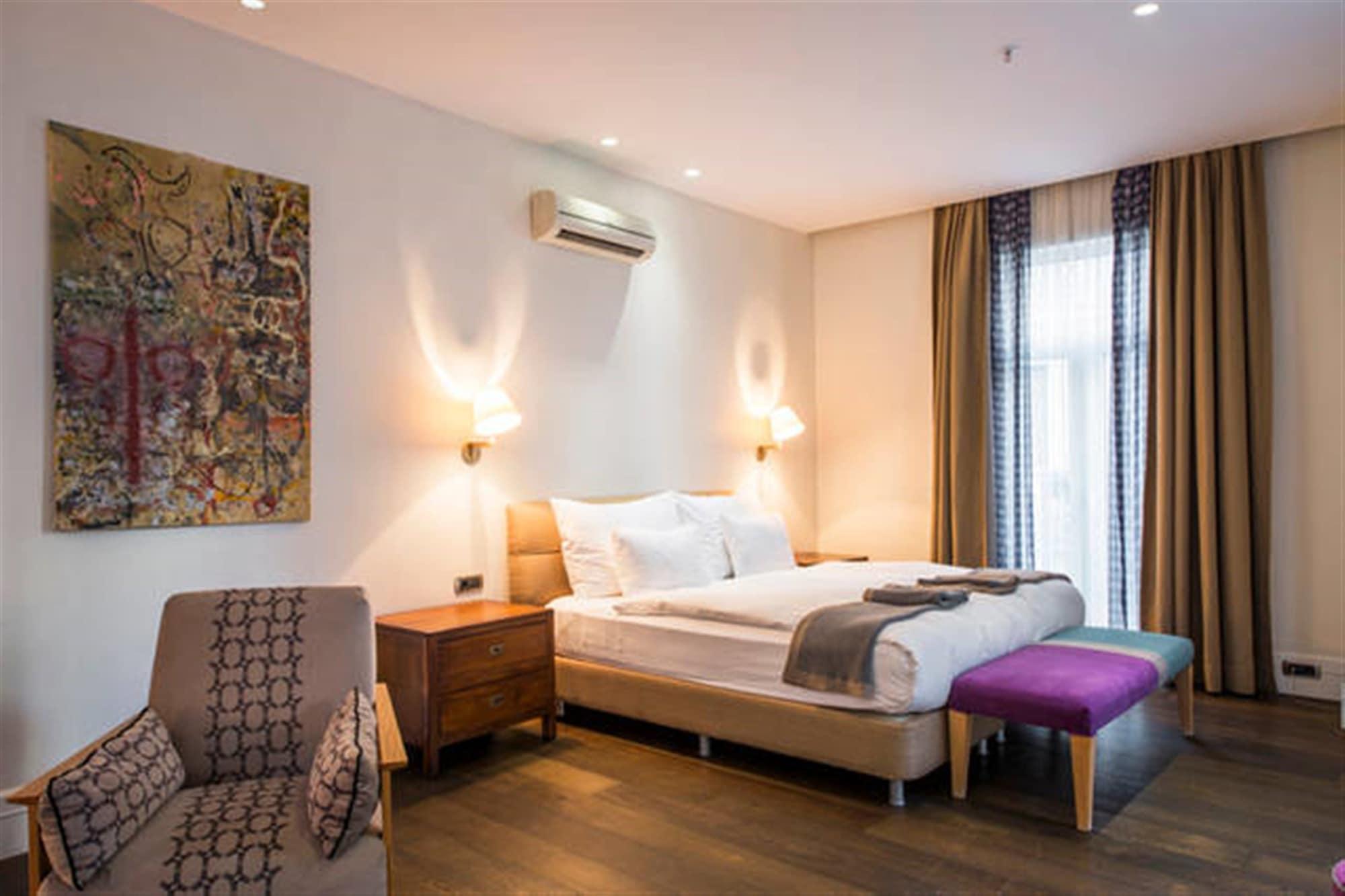 Misafir 8 Hotel