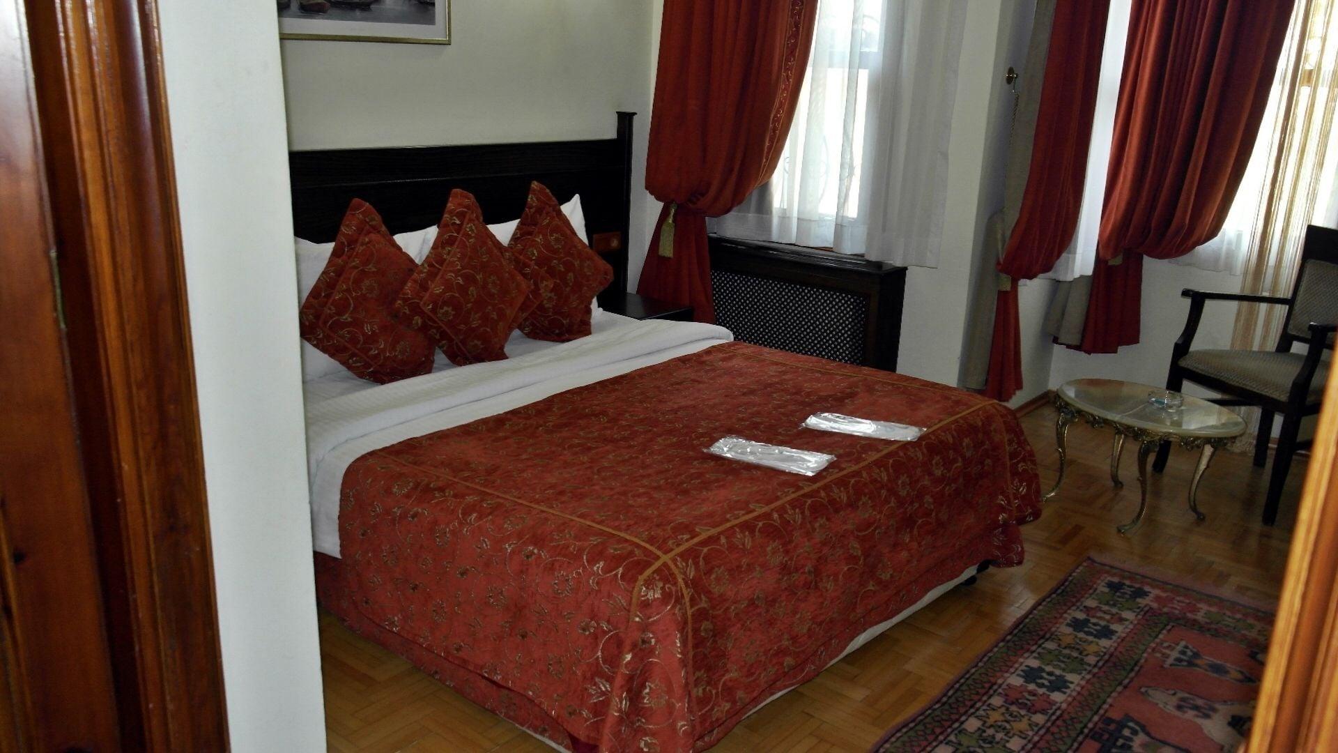 Turquhouse Otel
