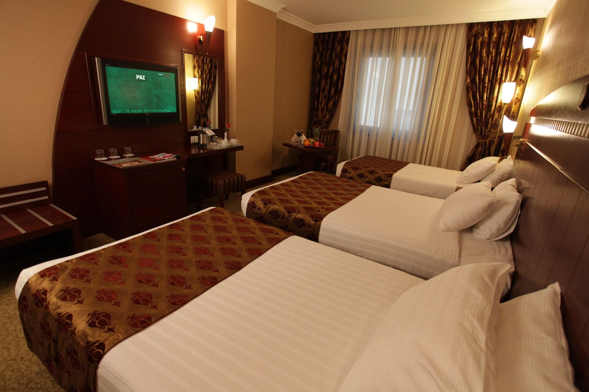 Golden Park Taksim Otel 4*